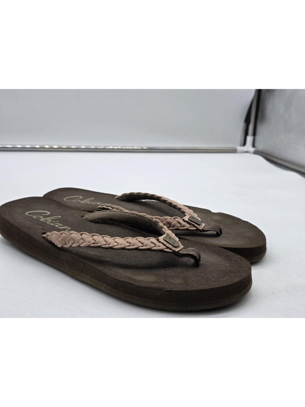 Cobian Sandals Womens Size 6 Brown Braided Thong Flip Flop Comfort Damage Shoes